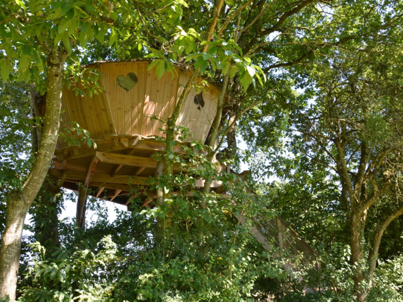 Moose Meadow Treehouse. A two-story treehouse... - Treehouselove